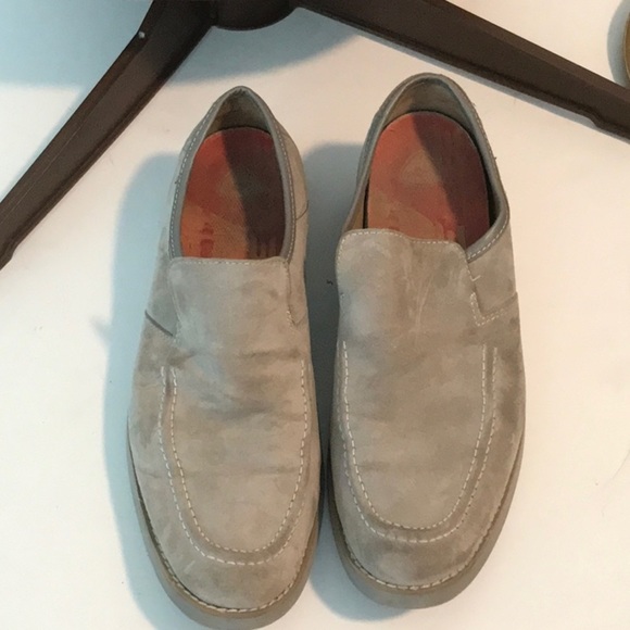 HUSH PUPPIES Men's Grey Suede Reminisce Penny Loafer Style Size US 8.5 GUC - Picture 3 of 16